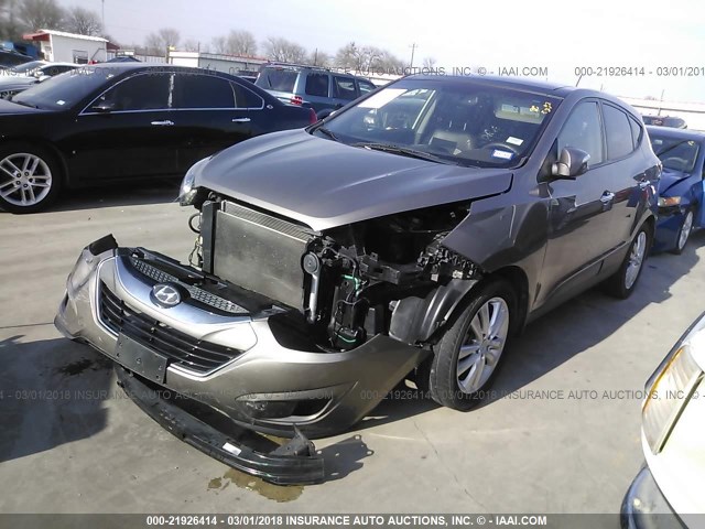 KM8JU3AC3DU566750 - 2013 HYUNDAI TUCSON GLS/LIMITED BROWN photo 2