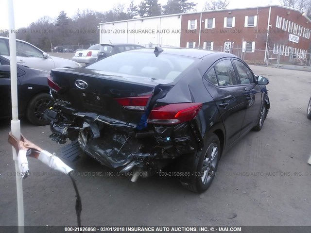 5NPD84LF7HH161462 - 2017 HYUNDAI ELANTRA SE/VALUE/LIMITED BLACK photo 4