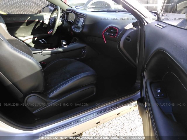 2C3CDZFJ4FH701302 - 2015 DODGE CHALLENGER R/T SCAT PACK SILVER photo 5