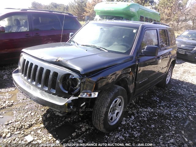 1C4NJPBBXED747499 - 2014 JEEP PATRIOT SPORT GRAY photo 2