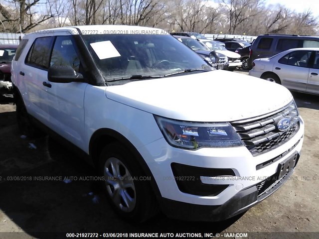 1FM5K8ATXHGC35432 - 2017 FORD EXPLORER POLICE INTERCEPTOR WHITE photo 1