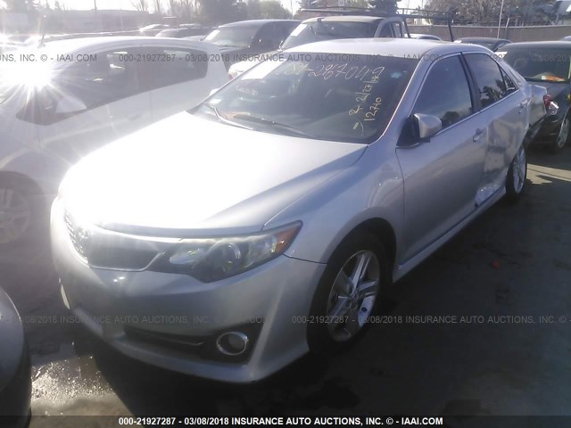 4T1BF1FK5DU259325 - 2013 TOYOTA CAMRY L/SE/LE/XLE SILVER photo 2