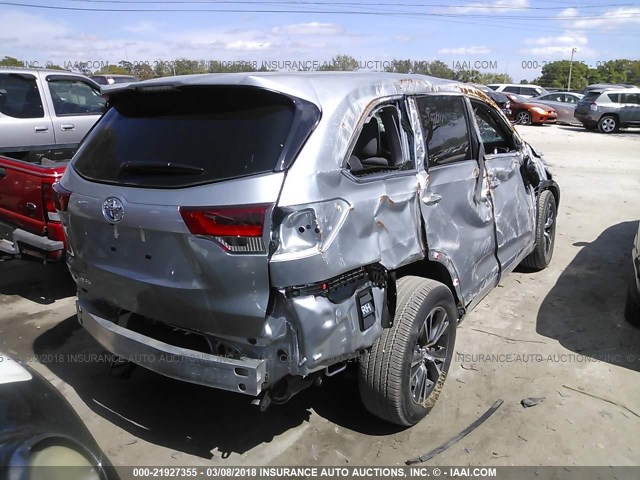 5TDZARFH9JS033440 - 2018 TOYOTA HIGHLANDER LE SILVER photo 4