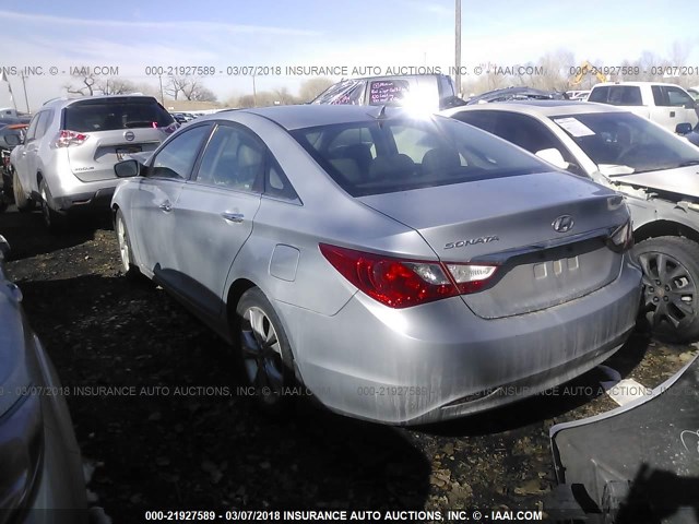 5NPEC4ACXBH130001 - 2011 HYUNDAI SONATA SE/LIMITED SILVER photo 3