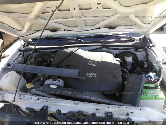 5TEJU62N56Z265428 - 2006 TOYOTA TACOMA DOUBLE CAB PRERUNNER WHITE photo 10