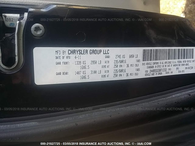 2A4RR5DG5BR712332 - 2011 CHRYSLER TOWN & COUNTRY TOURING GRAY photo 9