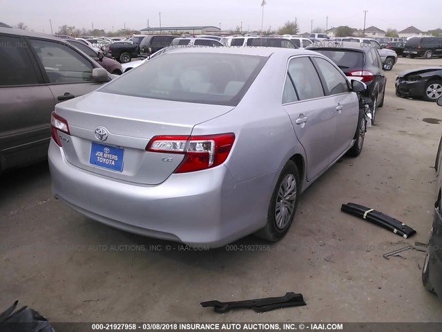 4T4BF1FK6ER360106 - 2014 TOYOTA CAMRY L/SE/LE/XLE SILVER photo 4