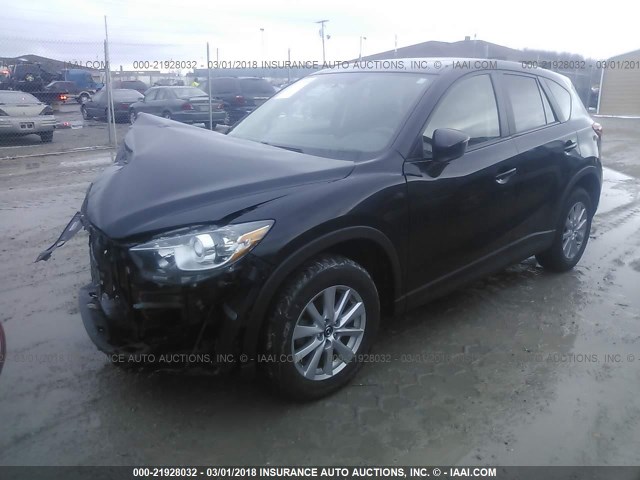 JM3KE4CY8G0741758 - 2016 MAZDA CX-5 TOURING Черный фото 2