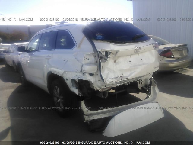 5TDJKRFH8FS183086 - 2015 TOYOTA HIGHLANDER XLE თეთრი ფოტო 3
