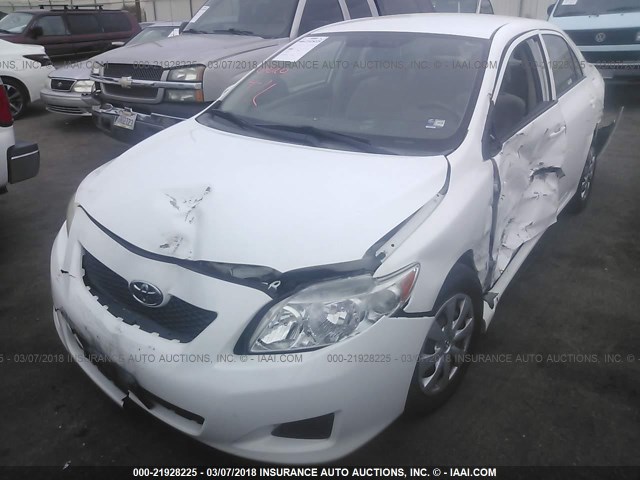 JTDBL40E49J040897 - 2009 TOYOTA COROLLA LE/XLE WHITE photo 2