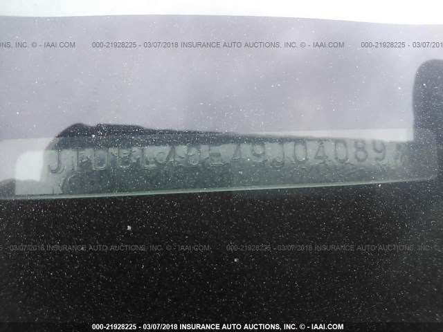 JTDBL40E49J040897 - 2009 TOYOTA COROLLA LE/XLE WHITE photo 9