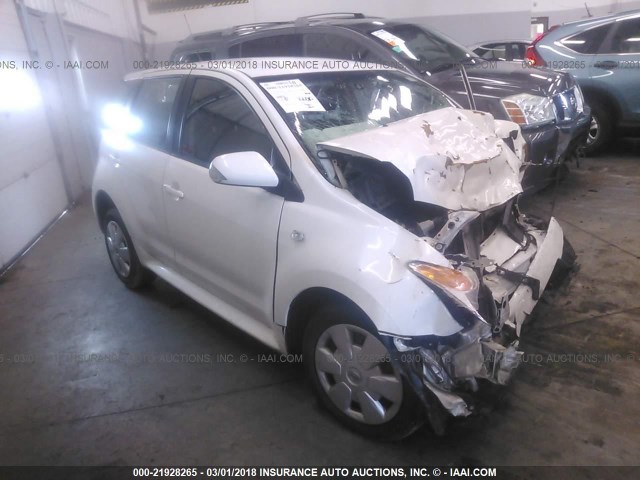 JTKKT624060138433 - 2006 TOYOTA SCION XA WHITE photo 1