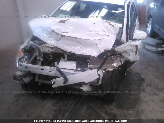 JTKKT624060138433 - 2006 TOYOTA SCION XA WHITE photo 6