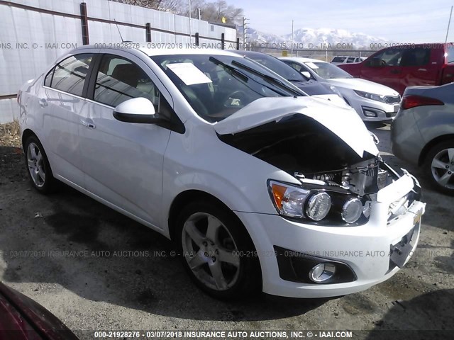 1G1JE5SB6G4163880 - 2016 CHEVROLET SONIC LTZ WHITE photo 1