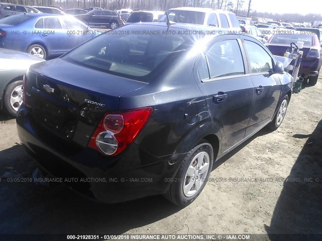 1G1JA5SH5D4247099 - 2013 CHEVROLET SONIC LS 黑色 照片 4