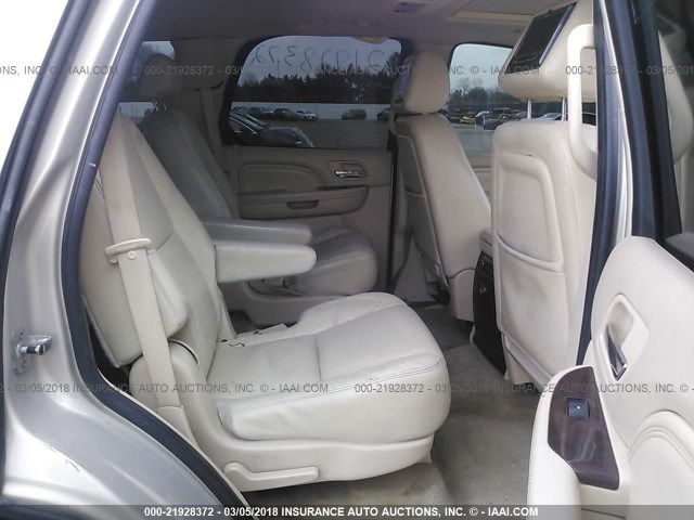 1GYFK63857R298621 - 2007 CADILLAC ESCALADE LUXURY თაფლისფერი ფოტო 8