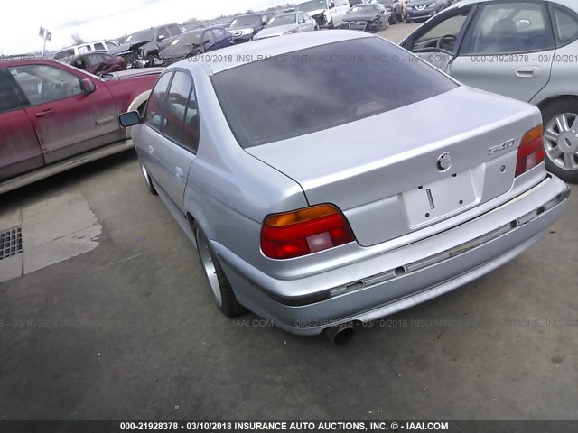 WBADN5347YGC95759 - 2000 BMW 540 I SILVER photo 3