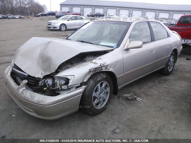 4T1BG22K2YU757092 - 2000 TOYOTA CAMRY CE/LE/XLE TAN photo 2