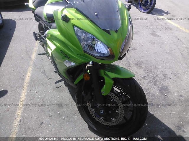 JKAEXEE18CDA02637 - 2012 KAWASAKI EX650 EC GREEN photo 5