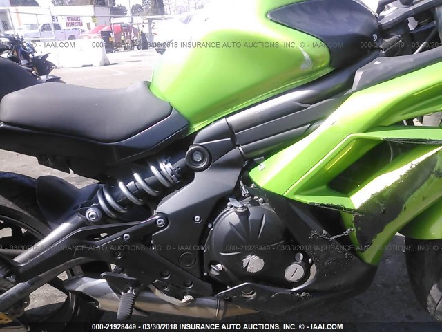 JKAEXEE18CDA02637 - 2012 KAWASAKI EX650 EC GREEN photo 8