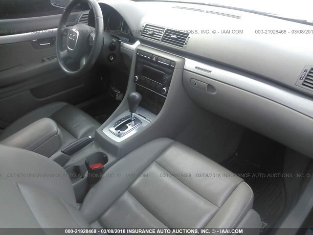 WAUDF78EX8A050593 - 2008 AUDI A4 2.0T QUATTRO GRAY photo 5