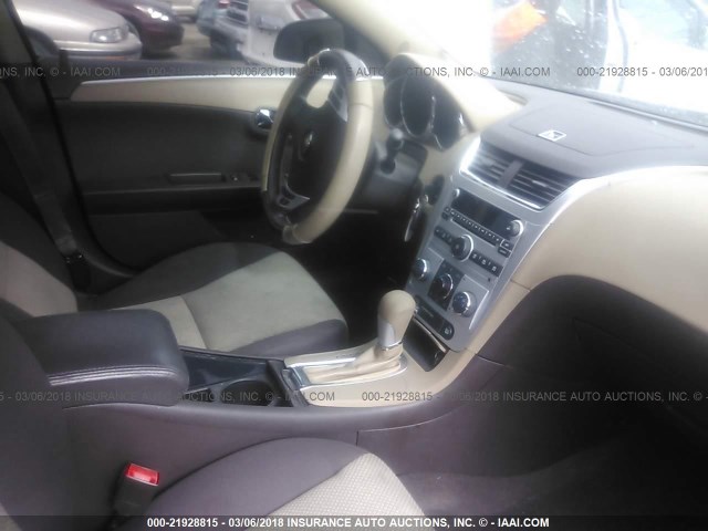 1G1ZB5E1XBF169080 - 2011 CHEVROLET MALIBU LS 棕色 照片 5