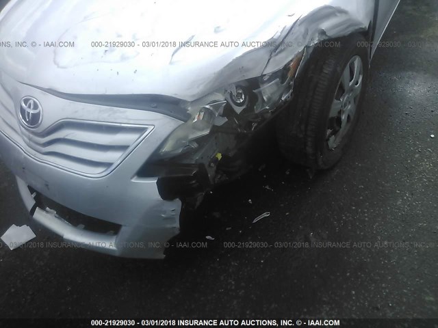 4T4BF3EKXAR056459 - 2010 TOYOTA CAMRY SE/LE/XLE SILVER photo 6