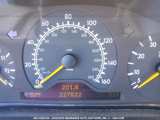 WDBJH65F7XA763150 - 1999 MERCEDES-BENZ E 320 ვერცხლისფერი ფოტო 7