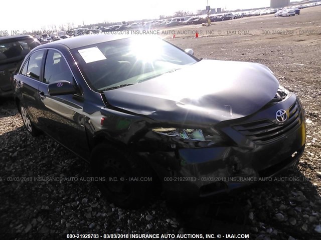 4T4BE46K09R082247 - 2009 TOYOTA CAMRY SE/LE/XLE Серый фото 1