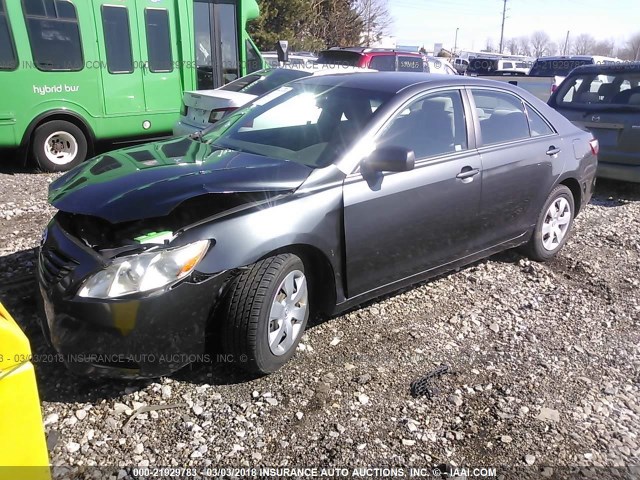 4T4BE46K09R082247 - 2009 TOYOTA CAMRY SE/LE/XLE GRAY photo 2