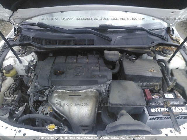 4T1BF3EK8AU580218 - 2010 TOYOTA CAMRY SE/LE/XLE Ақ фото 10