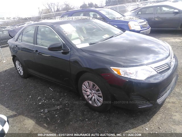 4T4BF1FK0CR236152 - 2012 TOYOTA CAMRY SE/LE/XLE BLACK photo 1