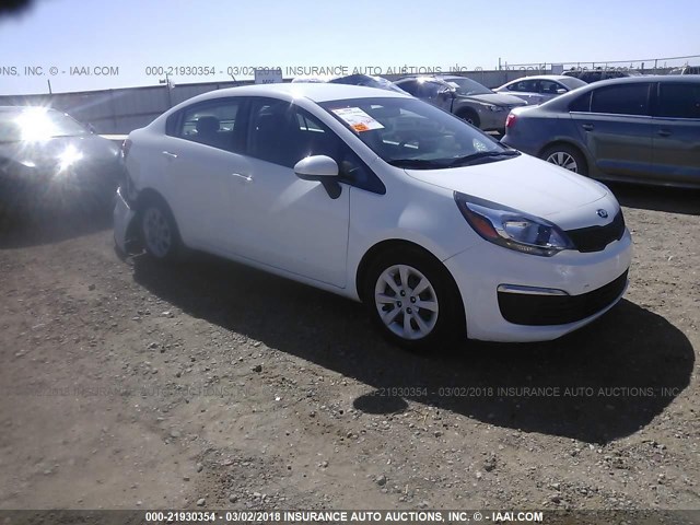 KNADM4A39G6563526 - 2016 KIA RIO LX WHITE photo 1