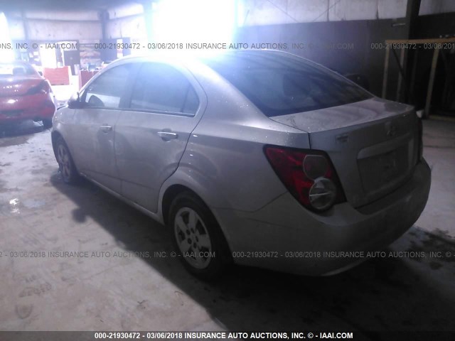 1G1JA5SH1G4185611 - 2016 CHEVROLET SONIC LS 银色 照片 3