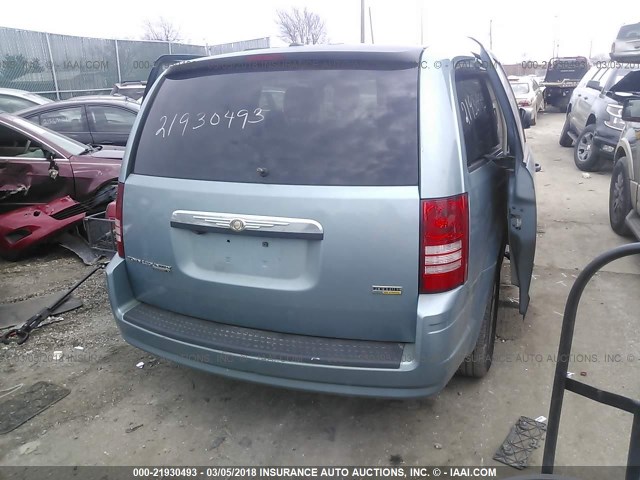 2A8HR44H98R697307 - 2008 CHRYSLER TOWN & COUNTRY LX Light Blue photo 4