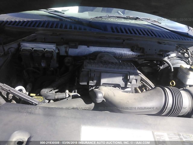 1FMPU15556LA51705 - 2006 FORD EXPEDITION XLT SILVER photo 10