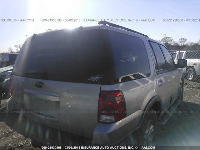 1FMPU15556LA51705 - 2006 FORD EXPEDITION XLT SILVER photo 4
