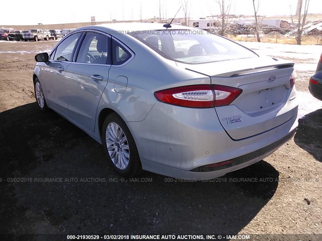 3FA6P0SU8DR247753 - 2013 FORD FUSION TITANIUM PHEV BLUE photo 3