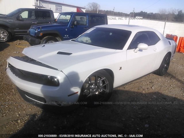 2C3CDZFJ8GH102436 - 2016 DODGE CHALLENGER R/T SCAT PACK WHITE photo 2