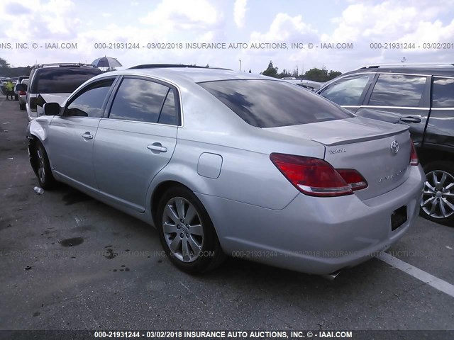 4T1BK36B05U006874 - 2005 TOYOTA AVALON XL/XLS/TOURING/LIMITED SILVER photo 3