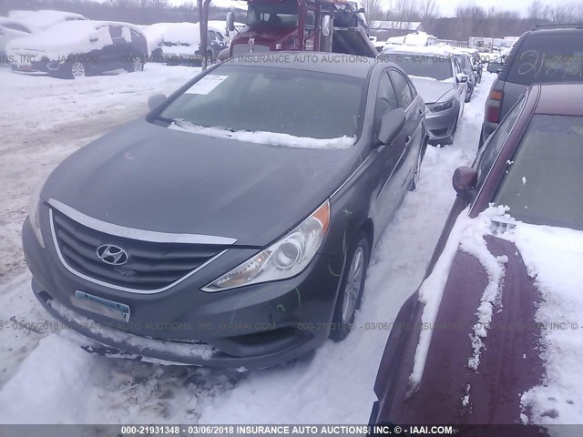 5NPEB4AC6CH353284 - 2012 HYUNDAI SONATA GLS GRAY photo 2