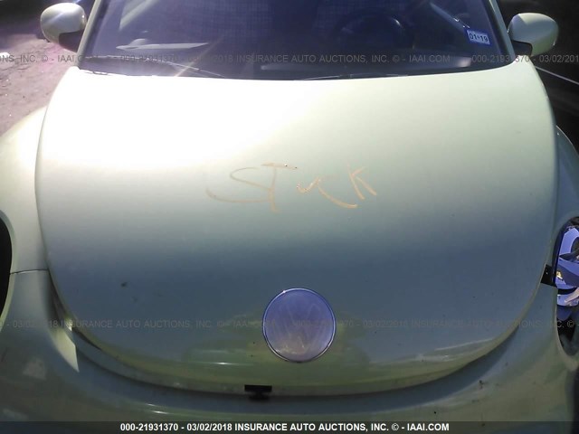 3VWBK21C74M403514 - 2004 VOLKSWAGEN NEW BEETLE GL 绿色 照片 10