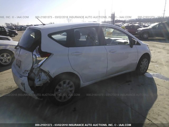 3N1CE2CP2FL442375 - 2015 NISSAN VERSA NOTE S/S PLUS/SV/SL/SR WHITE photo 4