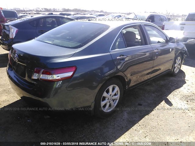 4T4BF3EK5AR068809 - 2010 TOYOTA CAMRY SE/LE/XLE Сұр фото 4