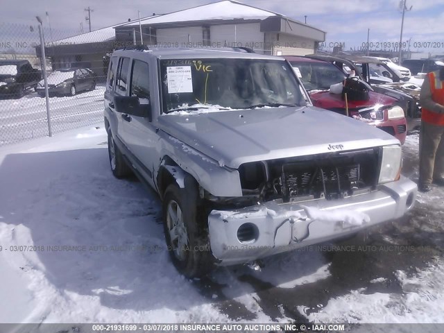 1J8HG48N26C104303 - 2006 JEEP COMMANDER SILVER photo 1