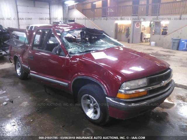 1GCCS19W928140430 - 2002 CHEVROLET S TRUCK S10 RED photo 1
