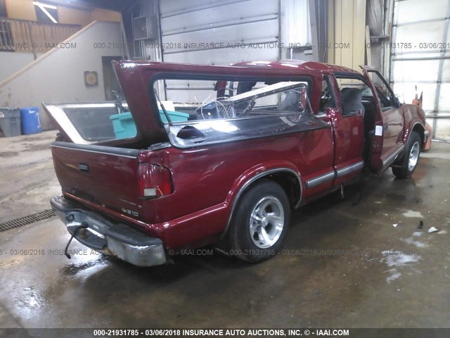 1GCCS19W928140430 - 2002 CHEVROLET S TRUCK S10 RED photo 4