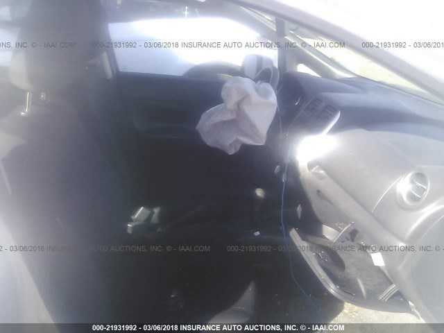 3N1CE2CPXEL436533 - 2014 NISSAN VERSA NOTE S/S PLUS/SV/SL SILVER photo 5