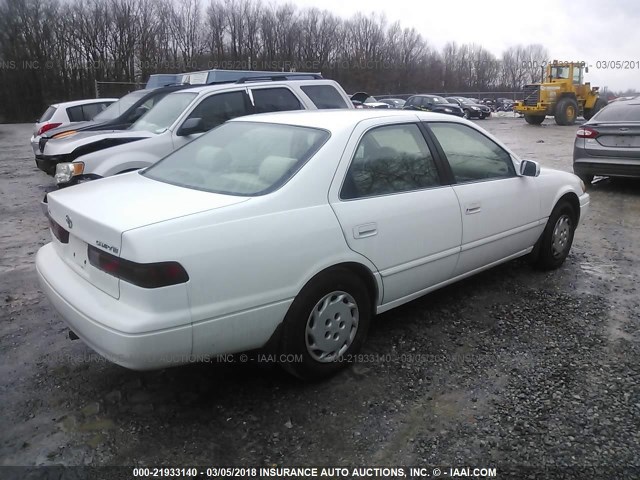 4T1BG22K7XU549207 - 1999 TOYOTA CAMRY CE/LE/XLE 白色 照片 4