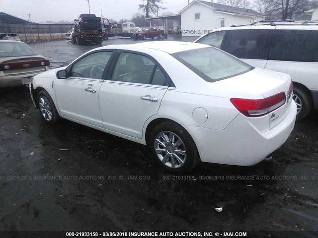 3LNHL2GC6AR753552 - 2010 LINCOLN MKZ WHITE photo 3